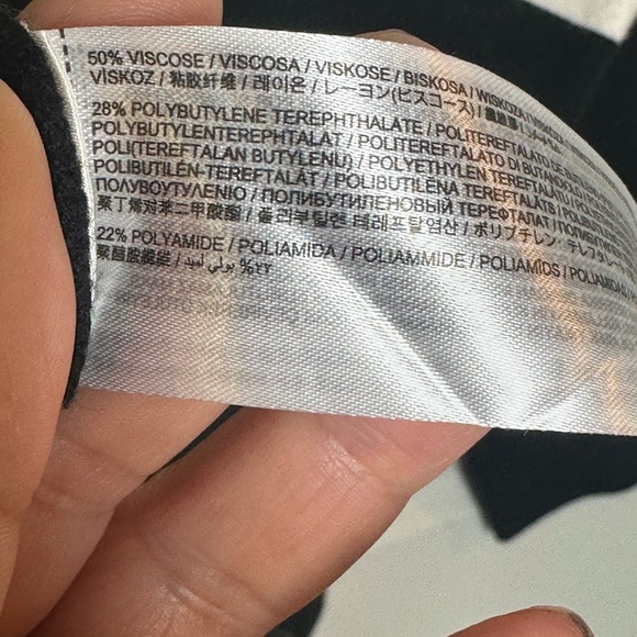 Mango Fine Knit Oversized Striped Black/White Sweater, Size 3XL - Picture 11 of 14